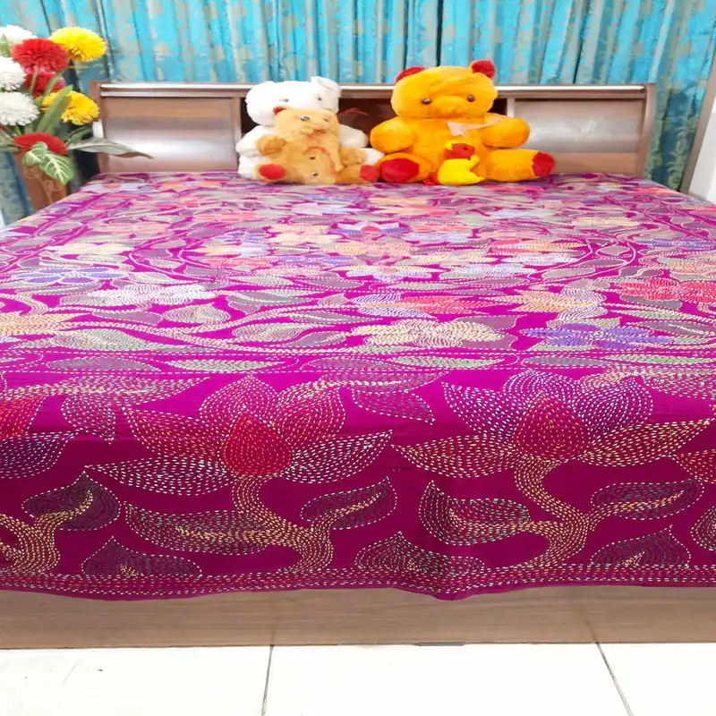 Hand stitched waterlily/shapla-ful kantha